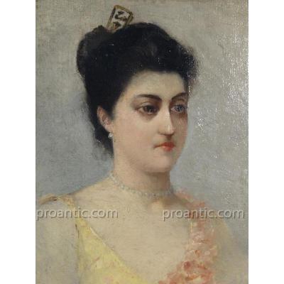 Portrait "D'Une Elégante  Au Collier De Perles" , Art- Déco