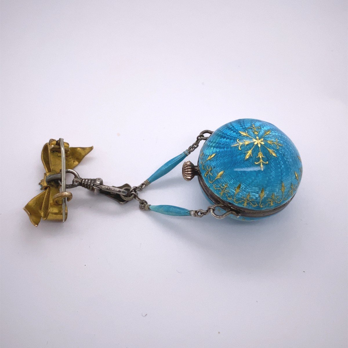 Fully Restored Turquoise Enameled Ball Watch Suspended From A Bow Brooch-photo-4