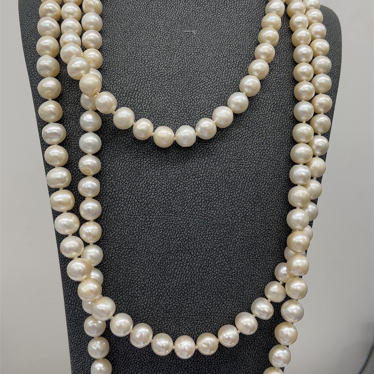 Vintage 9mm Cultured Pearl Necklace 68″