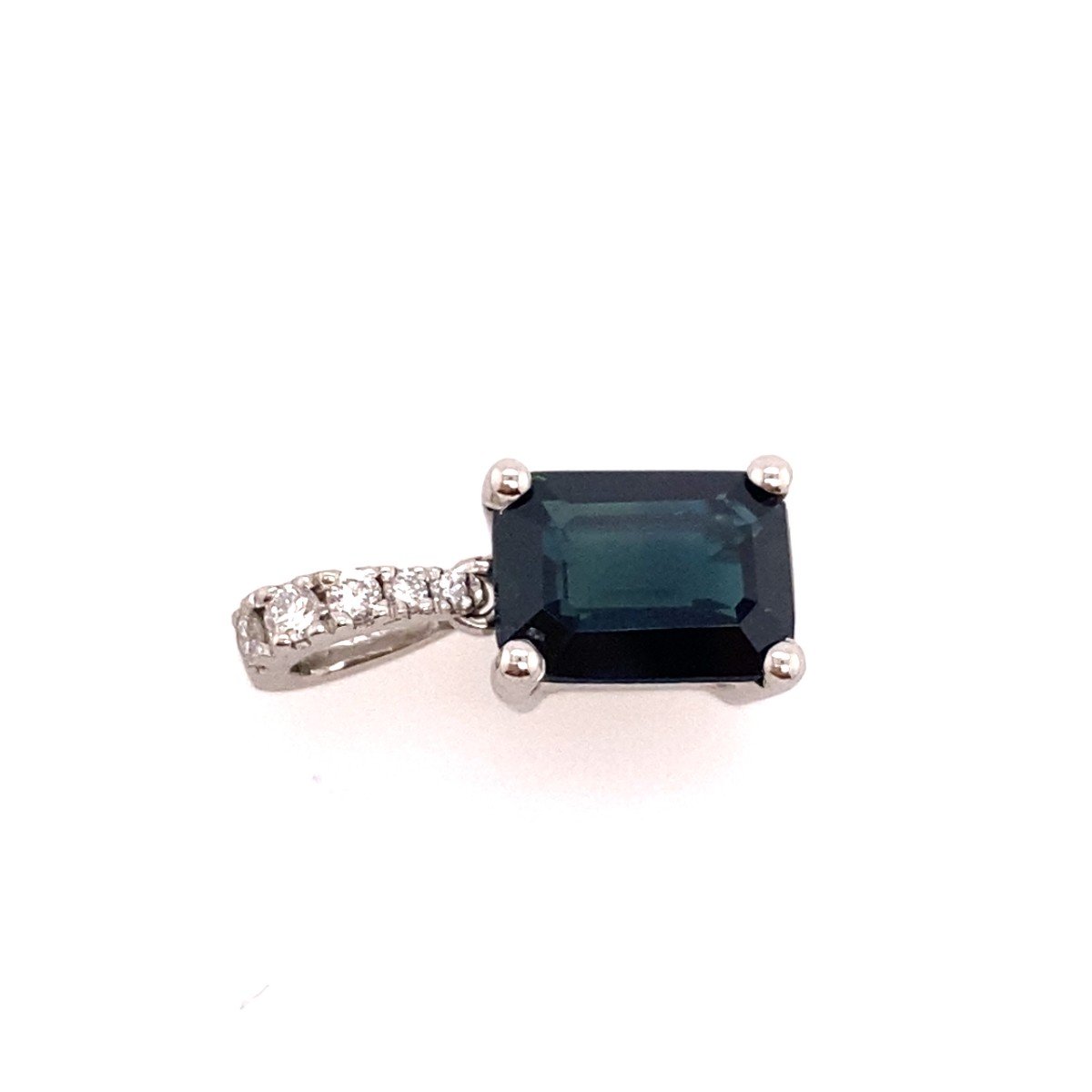 1.86 Ct Emerald Cut Natural Sapphire Pendant In 18k White Gold, With 0.06 Ct Diam-photo-2