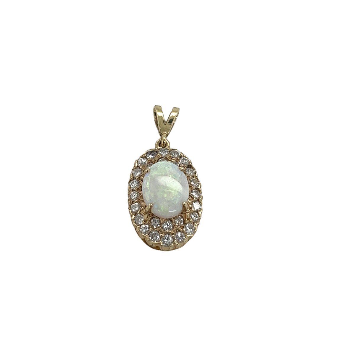 9ct Yellow Gold Opal And Diamond Pendant Suspended From A 9ct Yellow Gold Chain-photo-3