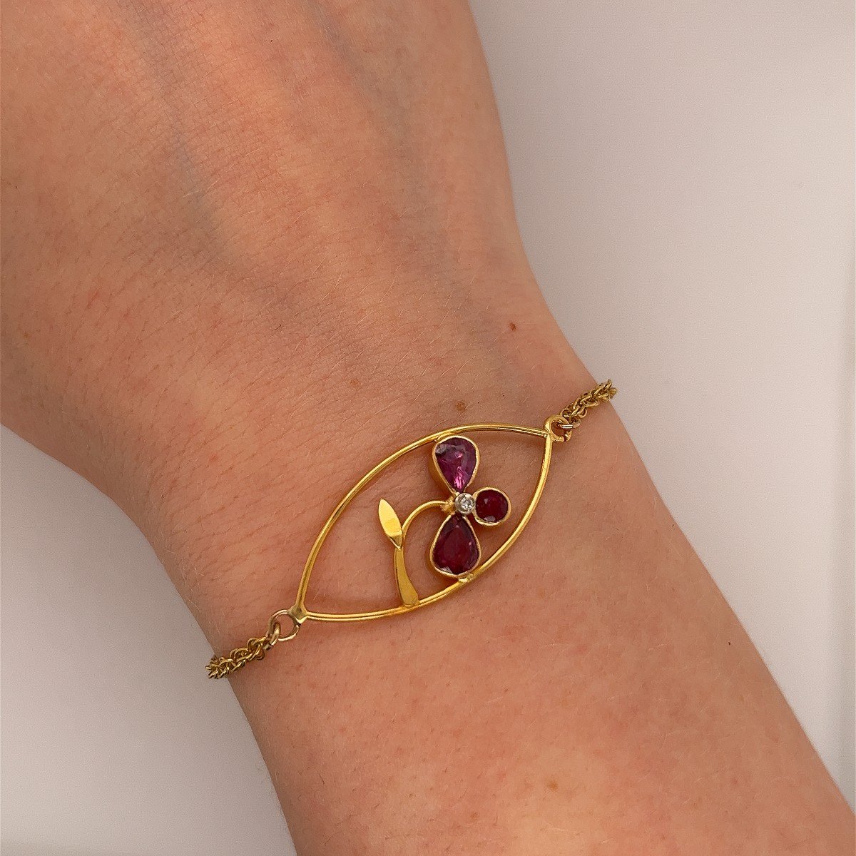 Vintage Style 18ct Yellow Gold Bracelet – 3 Natural Rubies & 1 Diamond-photo-3