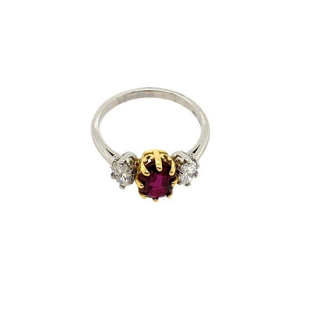  Vintage Platinum And 18k Yellow Gold Oval 3 Stone Diamond And Ruby Ring-photo-2