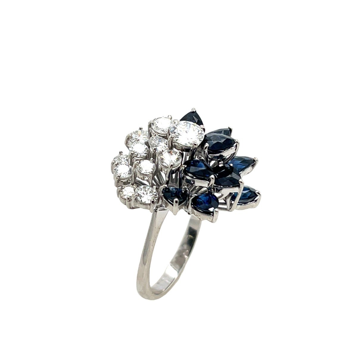 Bague Cluster Diamants Et Saphirs, Sertie Sur Or Blanc 18 Carats-photo-3