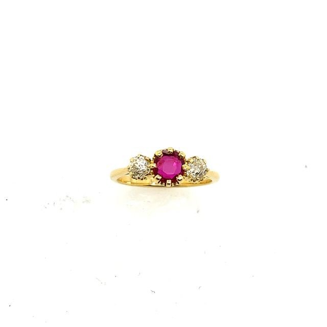 Premium Quality 18k Yellow Gold Ring, 0.75ct Ruby & Victorian Cut Diamond 