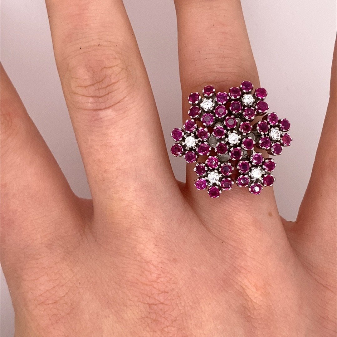 Ruby And Diamond Snowflake Motif Ring, Set With 7 Round Diamonds And 42 Rubies-photo-1