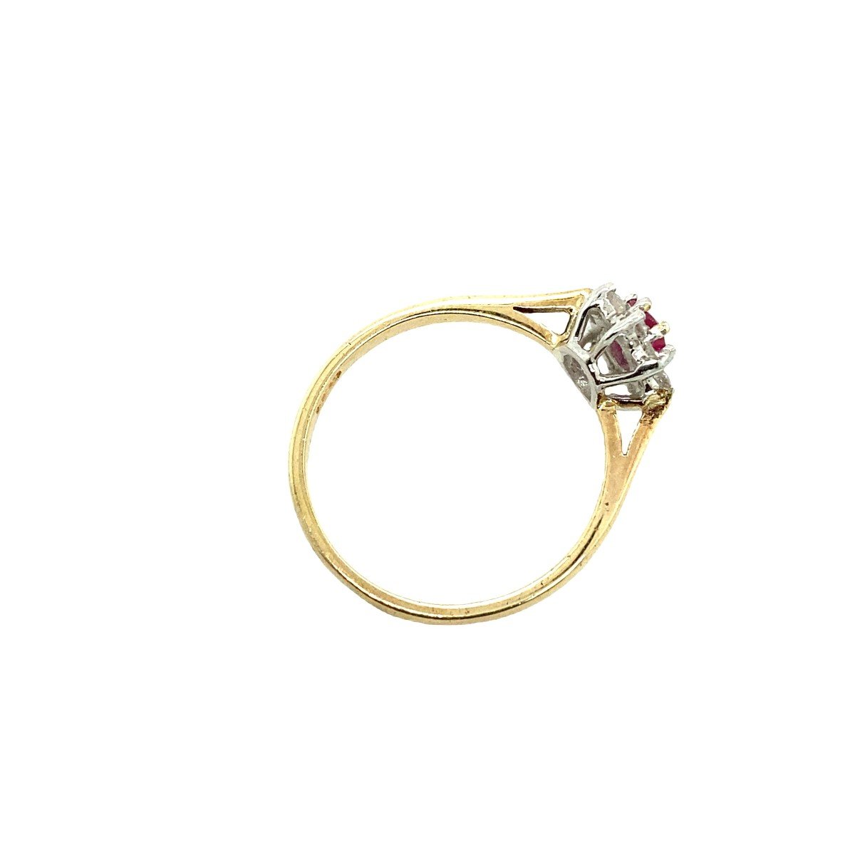 9 Carat Yellow Gold Ring With Oval Ruby Surrounded By 8 Round Diamonds-photo-3