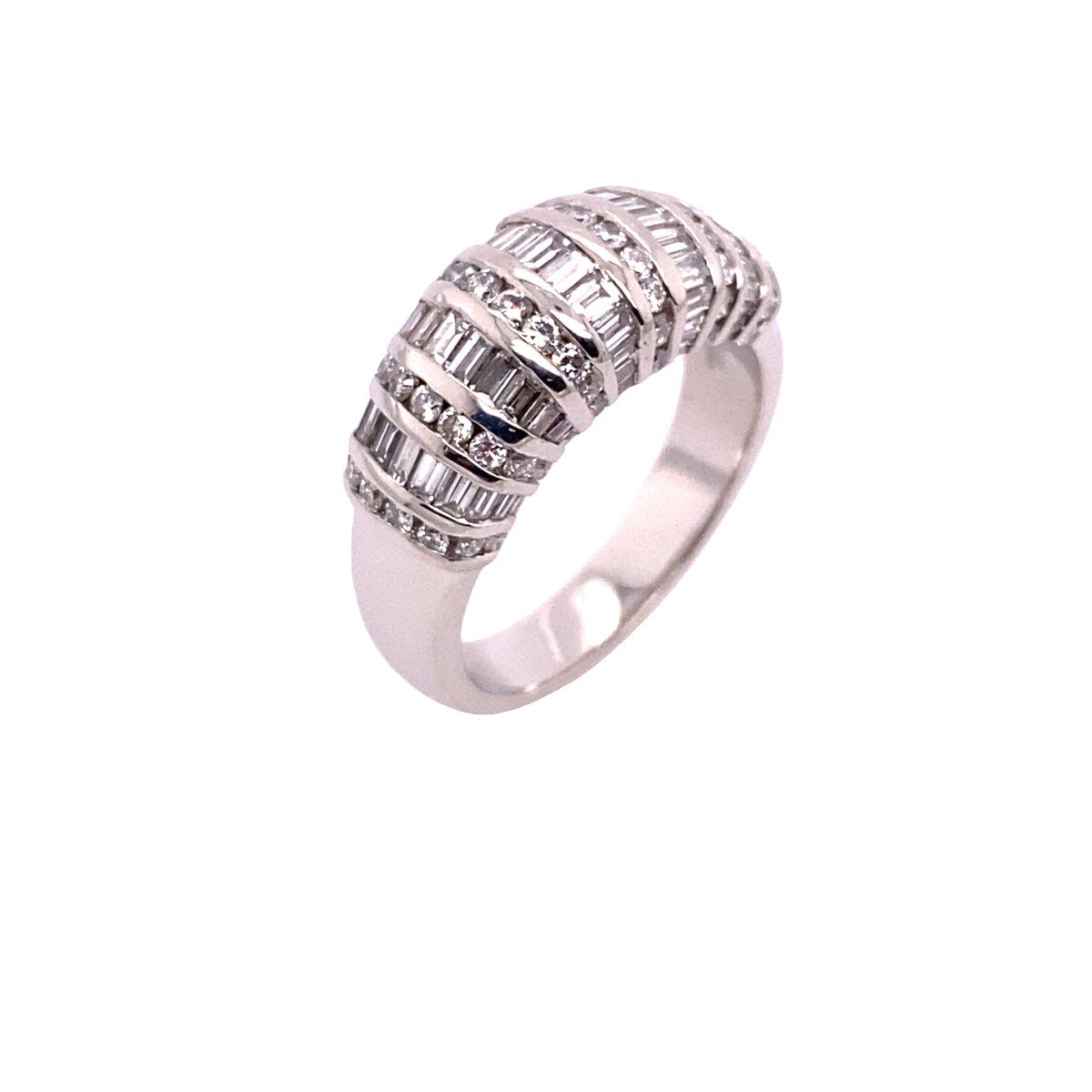 Bague Turban En Platine Massif En Diamants, Sertie De 2,56 Ct F/g Vs Pureté Des Diamants.-photo-2