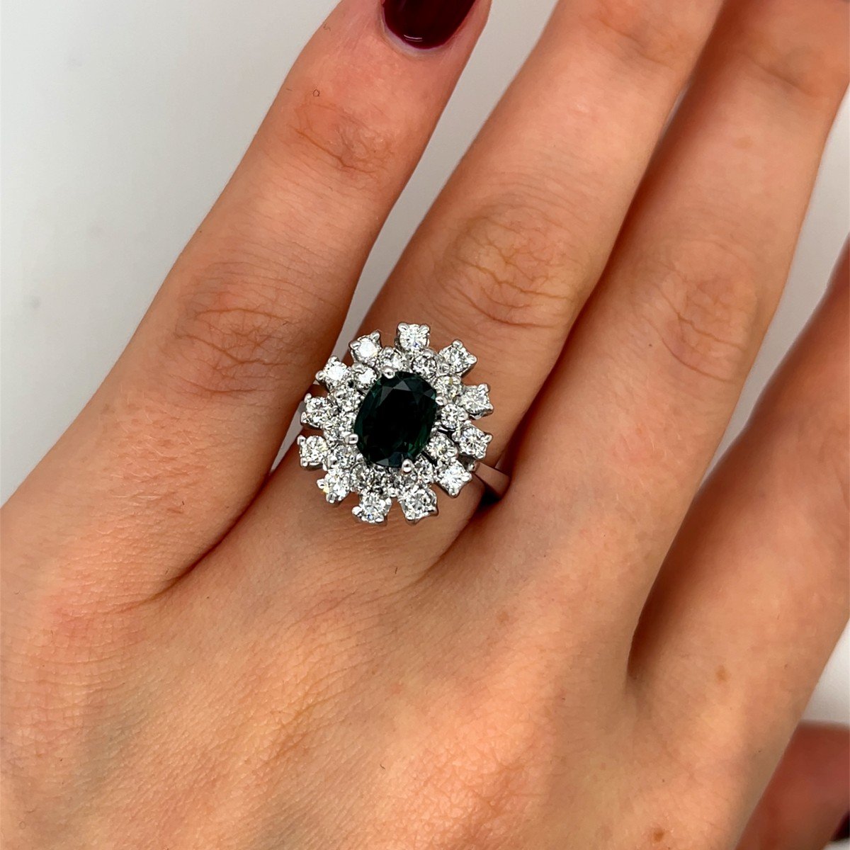 Bague Grappe De Saphirs Verts Et Diamants De 1,35 Ct, Sertie En Or Blanc 18 Carats-photo-4