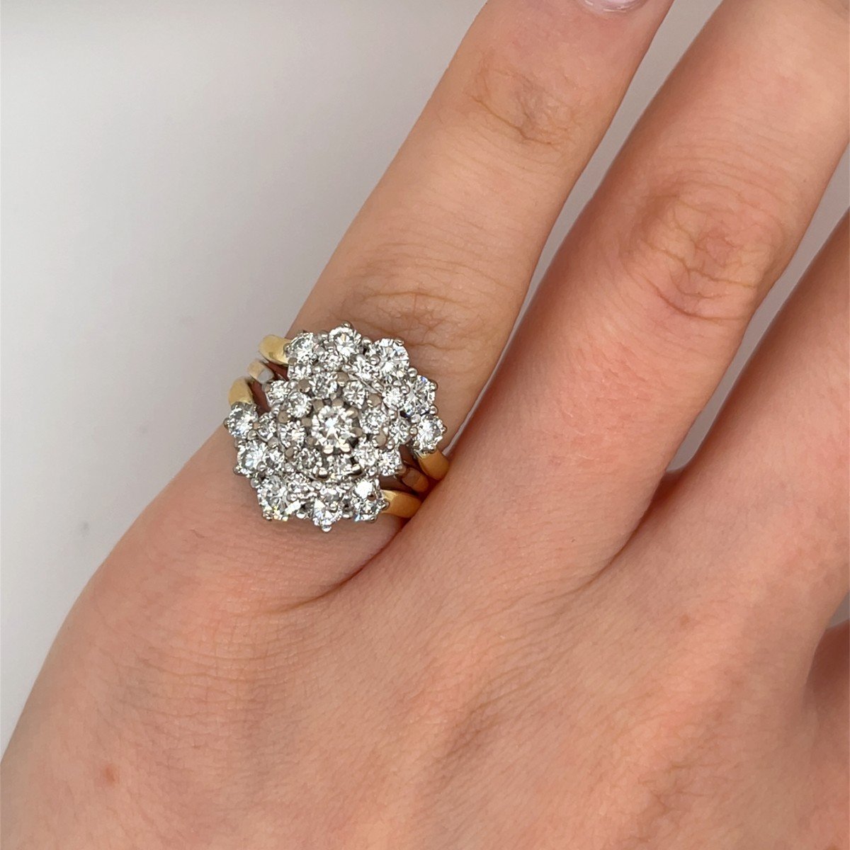 Diamond Cluster Ring Set In 18k Yellow And White Gold-photo-1