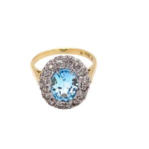Vintage 18ct Yellow And White Gold Oval 2.0ct Blue Topaz Coronet Cluster Ring
