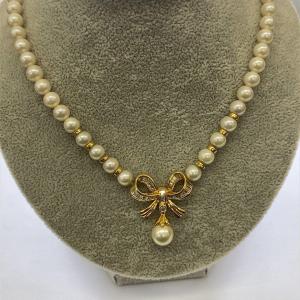 6-6.5mm Cultured Pearl Necklace With 18k Yellow Gold Center And Diamonds