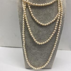 Collier De Perles d'Eau Douce De 70 Po 5-5 1/2 Mm, En Très Bon état