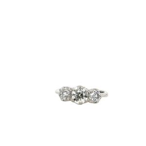 18k White Gold Ring With 3 Stones And Diamonds, Set With A 1.40 Ct Round Diamond