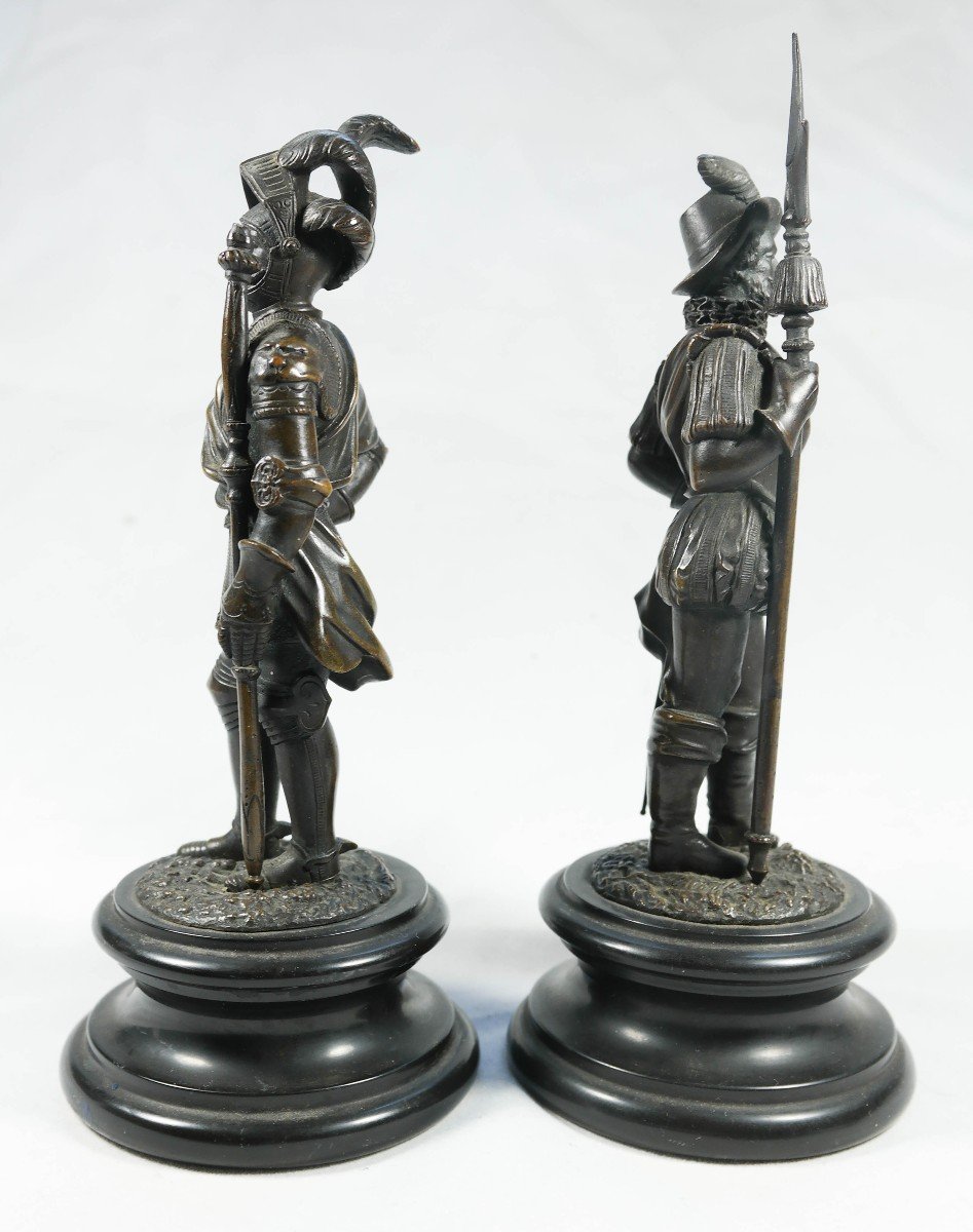 Pair Of Soldiers In Armor, Bronze Sculptures-photo-4