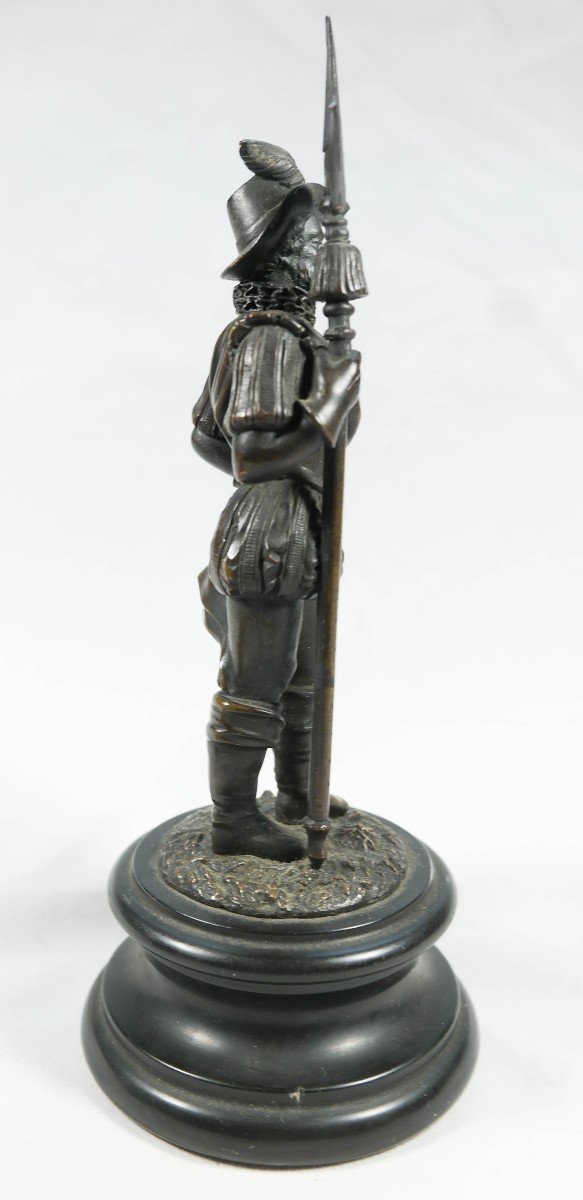 Pair Of Soldiers In Armor, Bronze Sculptures-photo-4