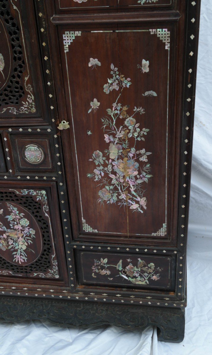 Indochinese Cabinet In Ironwood With Mother-of-pearl Inlays-photo-7