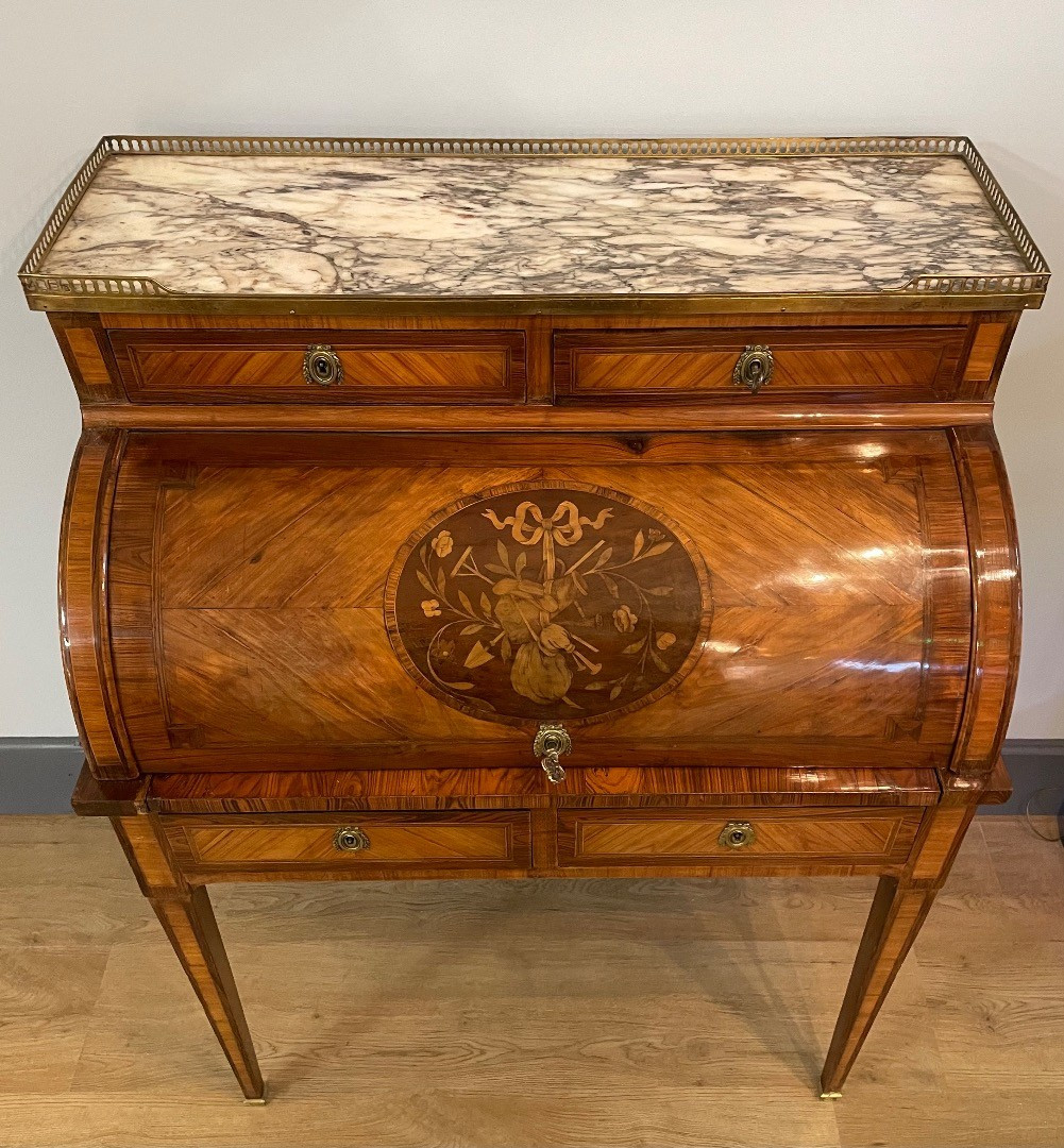 Bureau Cylindre De Style Louis XVI
