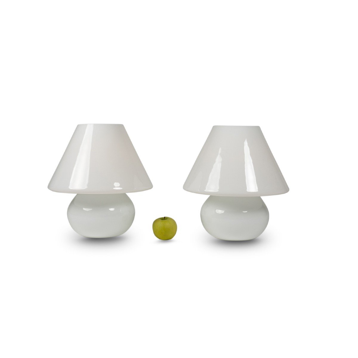 Pair Of White Opaline Lamps, 1990s, Ls5788256b