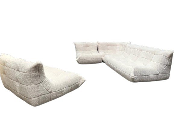 Michel Ducaroy Pour Ligne Roset. Ensemble "togo". Années 1970. LS4378