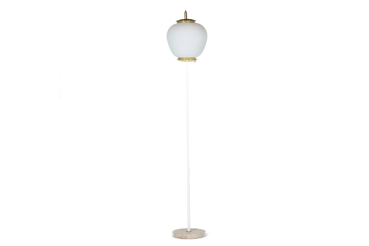 Lampadaire En Opaline, Métal Laqué Et Laiton Doré. Années 1950.