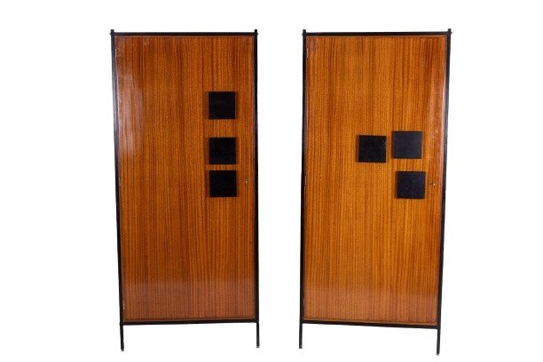 Pair Of Cabinets In Mahogany Veneer And Black Lacquered Iron. 1950s. Ls60702559u