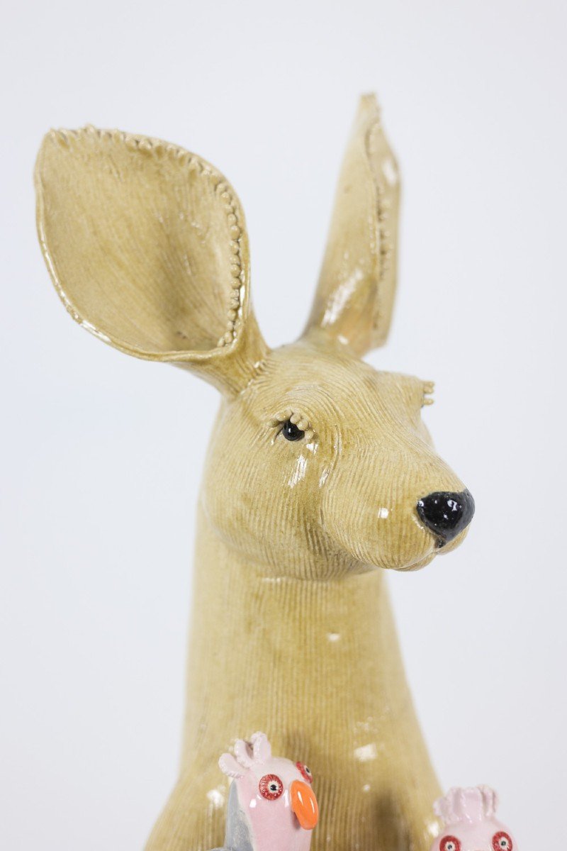 Valérie Courtet. Ceramic Kangaroo. Contemporary Work.-photo-1