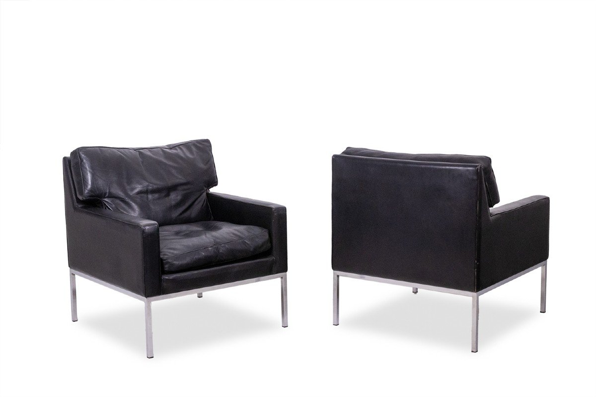 Pair Of Armchairs In Black Leather And Chrome Metal. 1970s. Ls61441453j