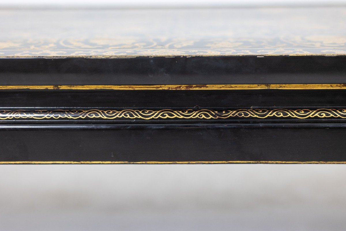 Lacquer Coffee Table Enhanced With Floral Motifs. Circa 1900. Ls6207355g-photo-6