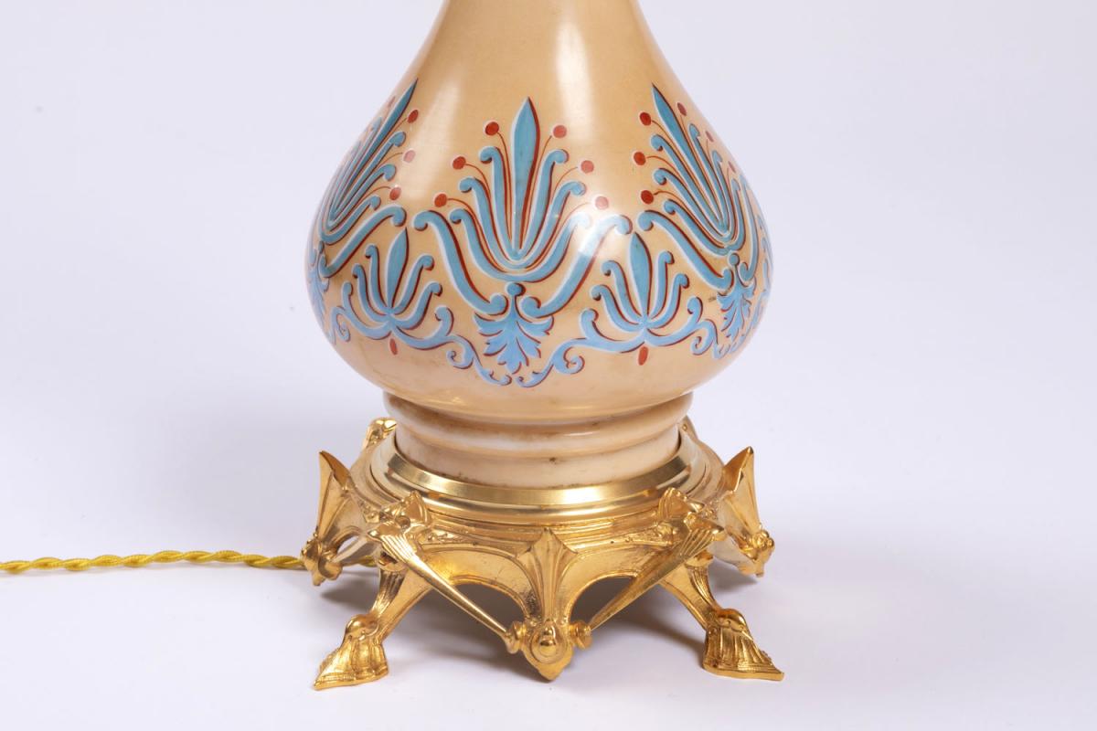 Pair Of Gothic Revival Style Opaline Lamps And Gilt Bronze, Circa 1890 - Ls3388621-photo-3