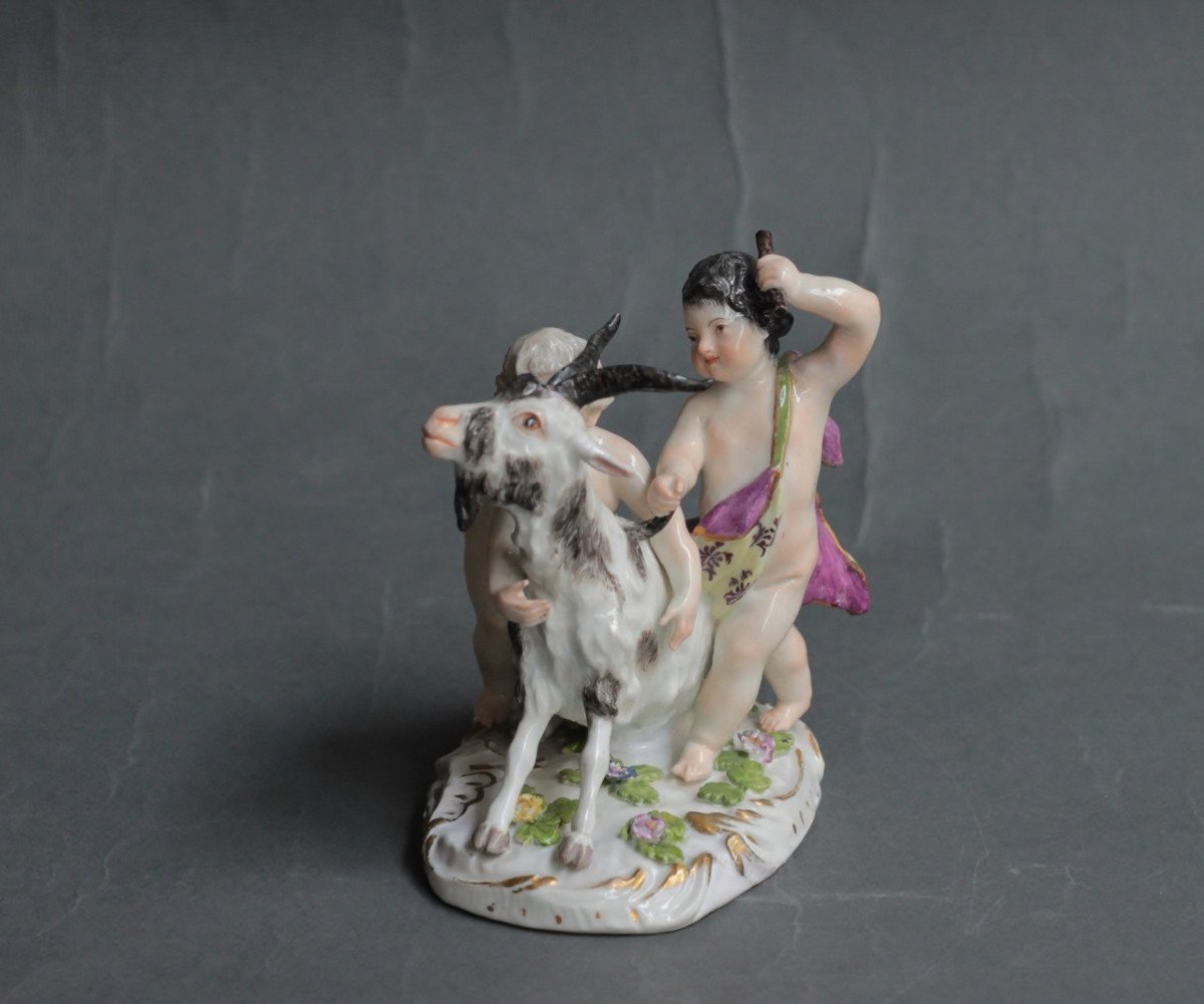 Meissen Porcelain Group Of Children Playing With A Goat, Circa 1755, 18th Century.-photo-3