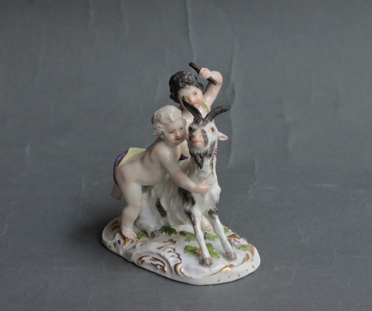 Meissen Porcelain Group Of Children Playing With A Goat, Circa 1755, 18th Century.-photo-4