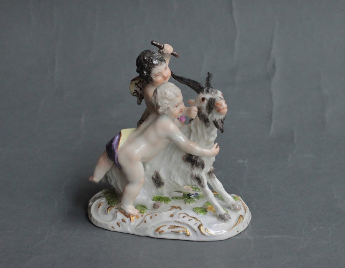 Meissen Porcelain Group Of Children Playing With A Goat, Circa 1755, 18th Century.-photo-3