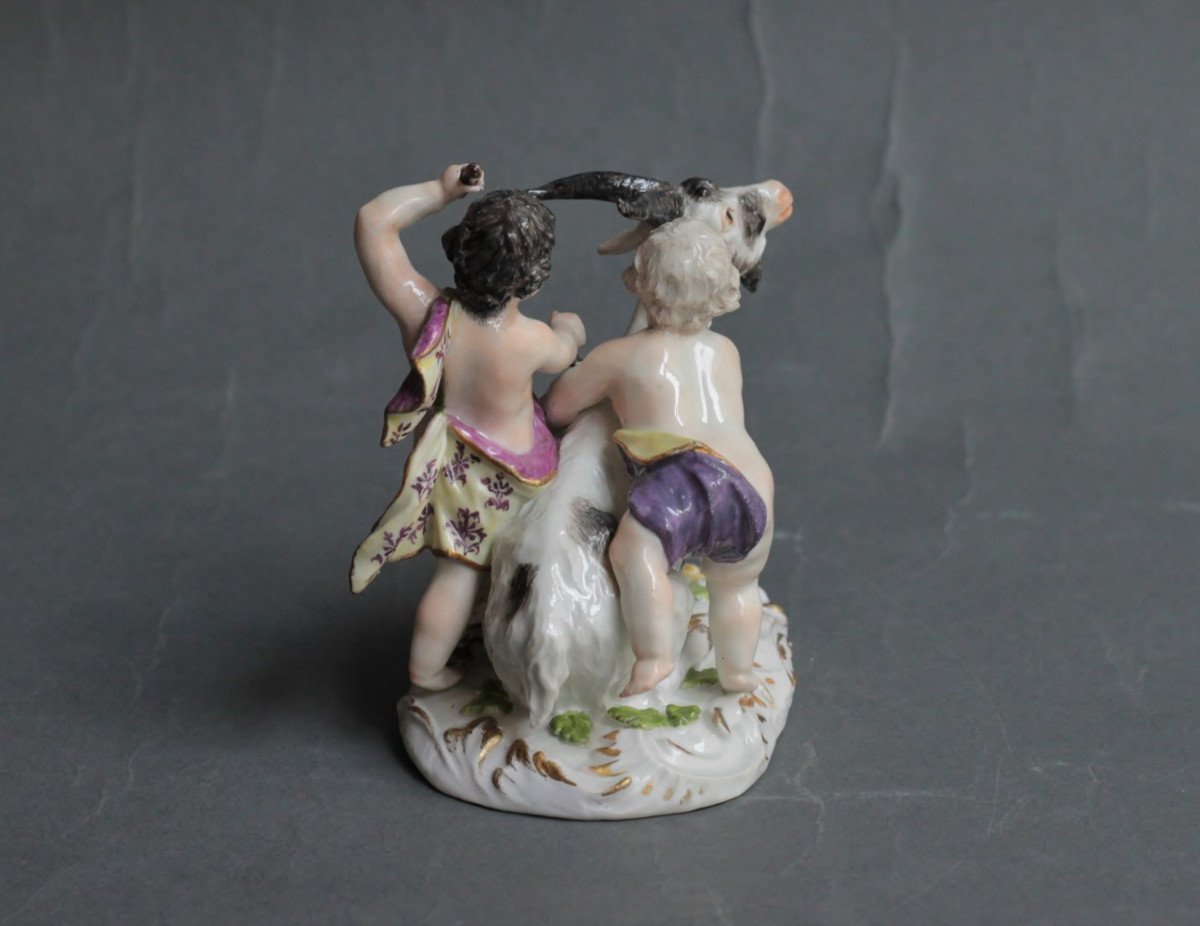 Meissen Porcelain Group Of Children Playing With A Goat, Circa 1755, 18th Century.-photo-5