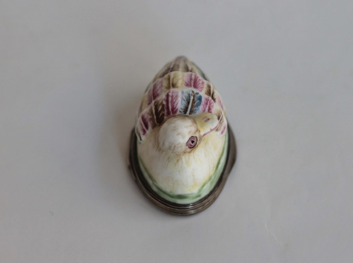 Boîte Ovale En Forme De Canard En Porcelaine Tendre De Mennecy, 18eme Siècle.-photo-3