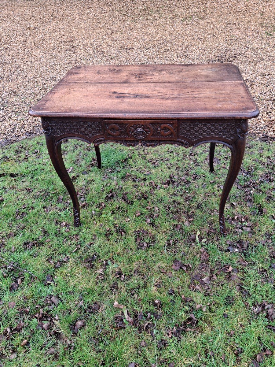 18th Century Cabaret Table-photo-3