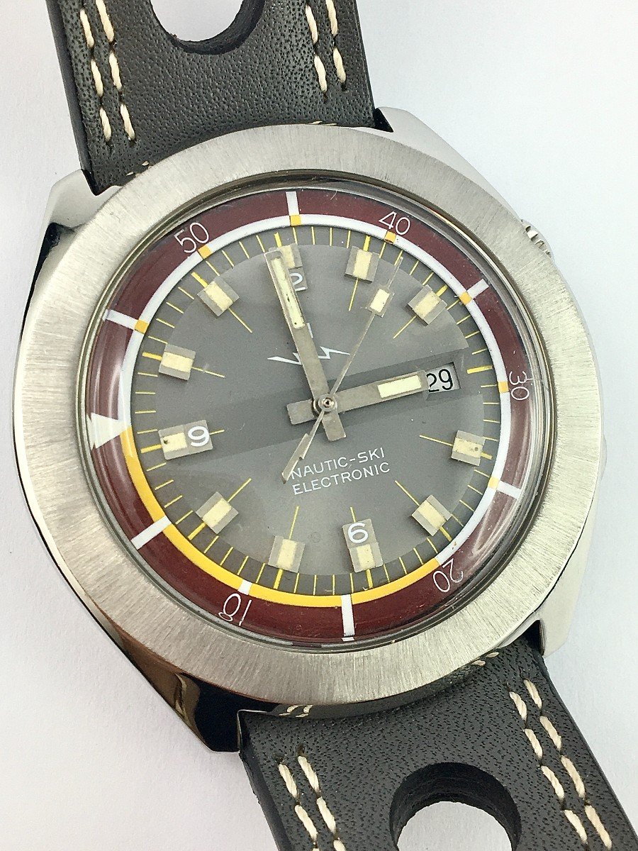 Lip Nautic Ski Date Electronic Watch 1970 Steel On Leather Strap-photo-3