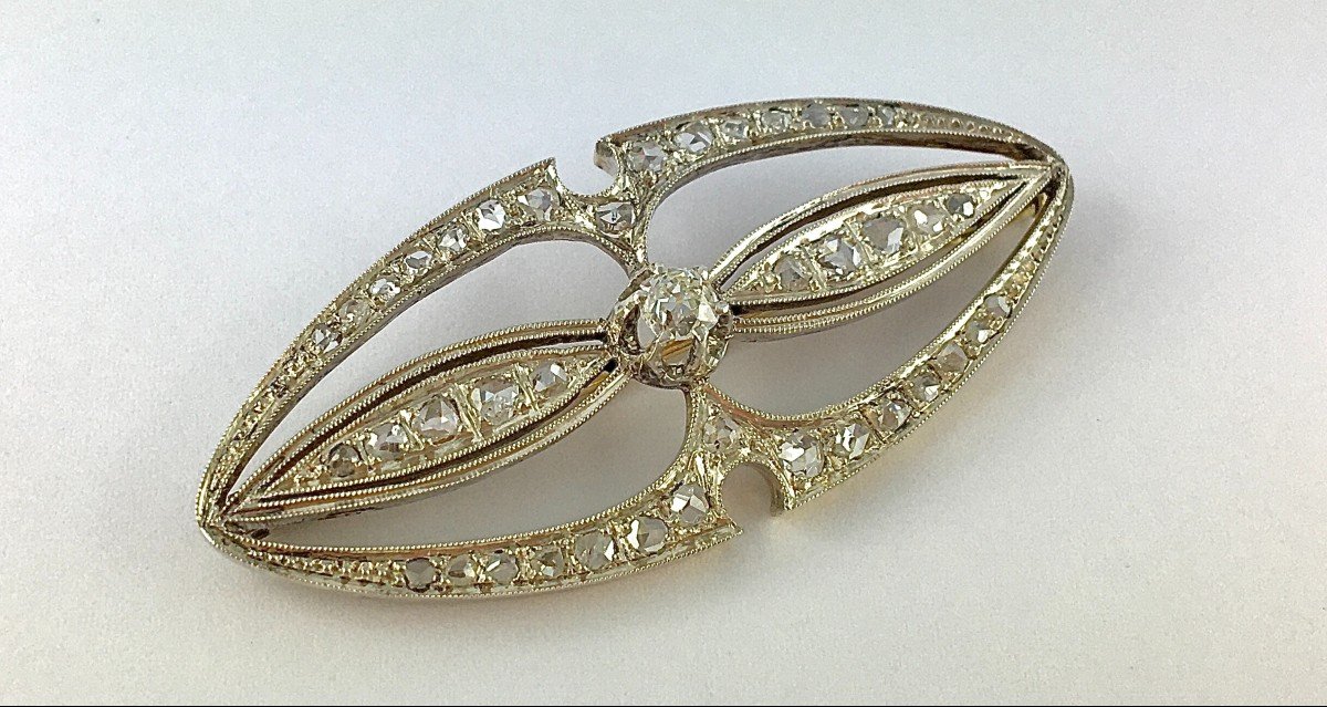 1920s Art Deco Brooch Navette Shape Old Cut Diamonds And Rose On Yellow Gold & Silver-photo-2