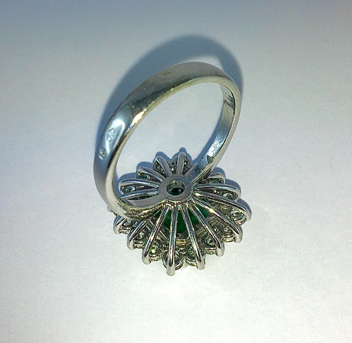 Pompadour Emerald Ring Diamond Surround On Platinum-photo-6