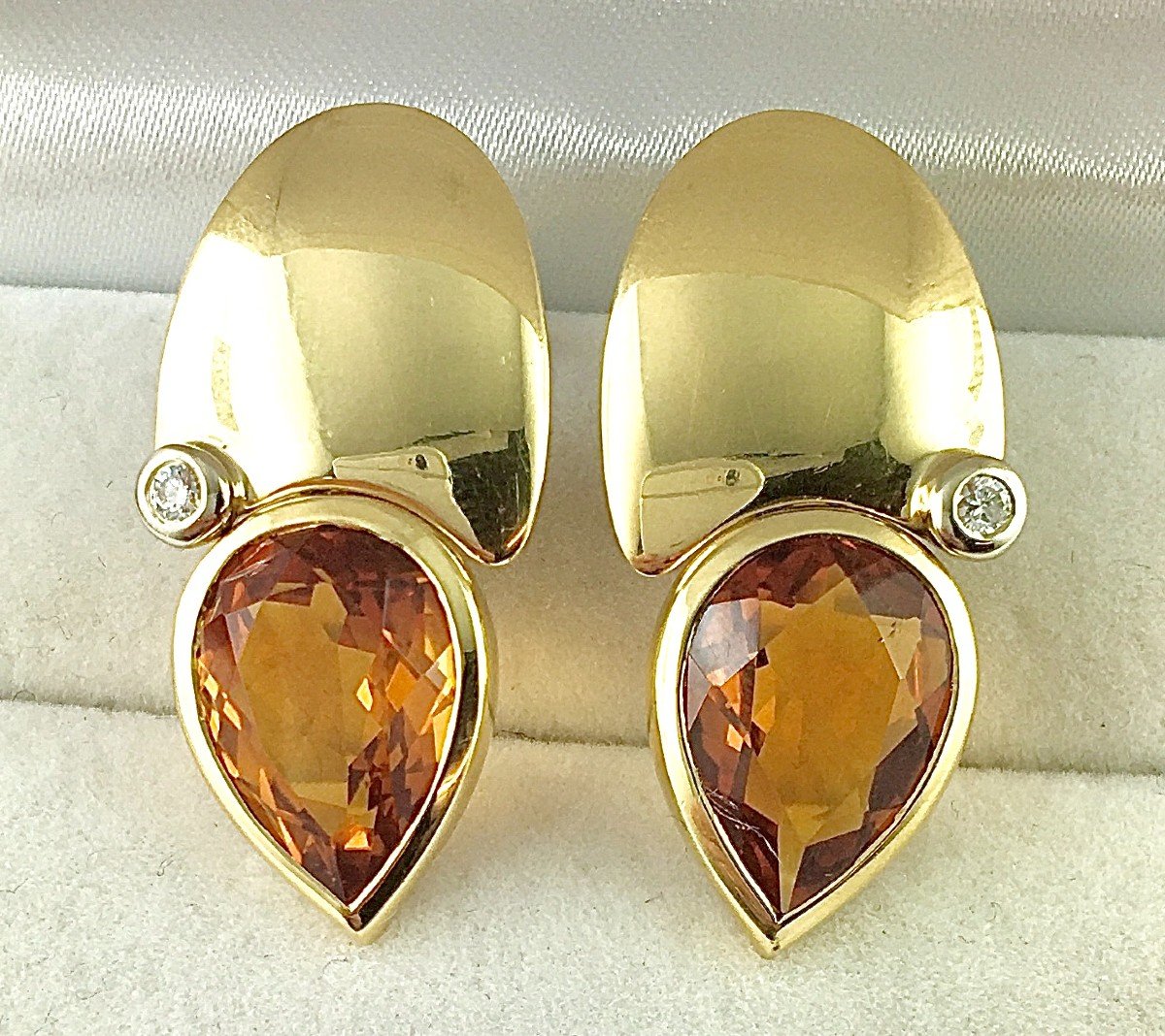 Manfredi Earrings Pendants Citrines Pear, Diamonds Yellow Gold Pierced Ear Clips