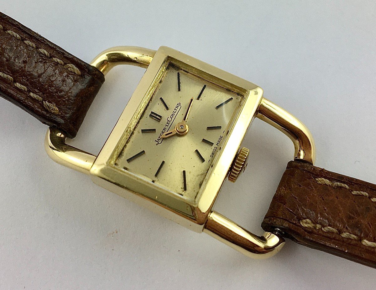 Montre Dame Jaeger Lecoultre Etrier Années 60 Or Jaune Mécanique Cadran Doré