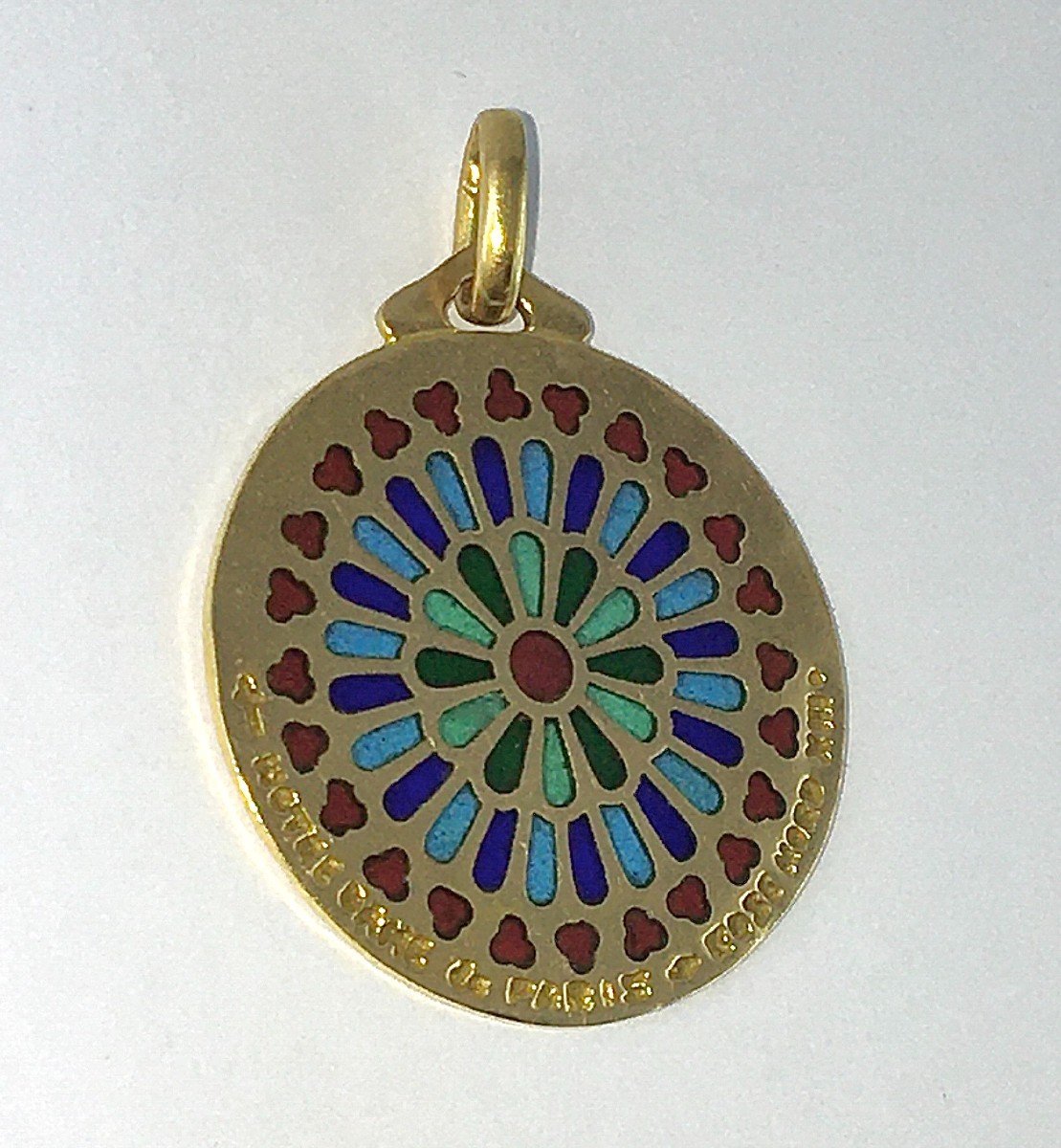 Pendant Medal Notre Dame De Paris Rose Nord XIII Enamel Plique à Jour On Yellow Gold-photo-2