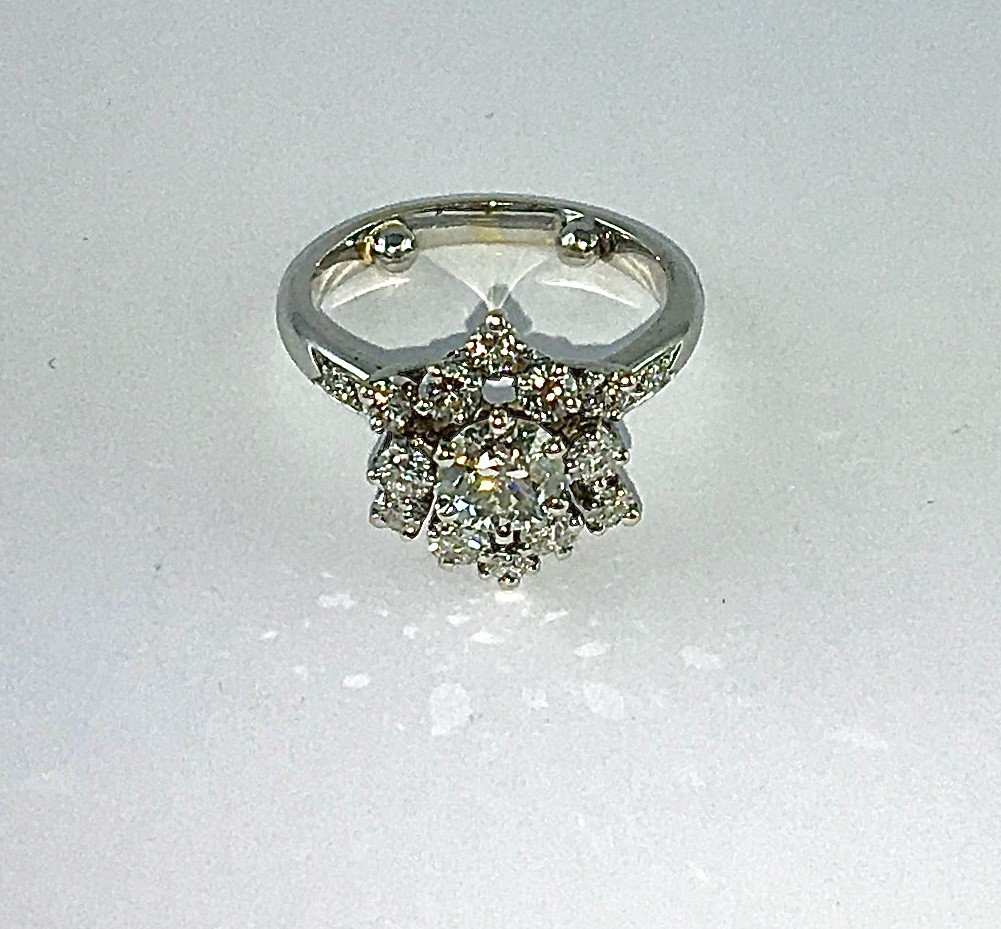 Marguerite Snowflake Ring Old Cut Diamond Surrounded By Brilliant Cut Diamonds On White Gold-photo-2