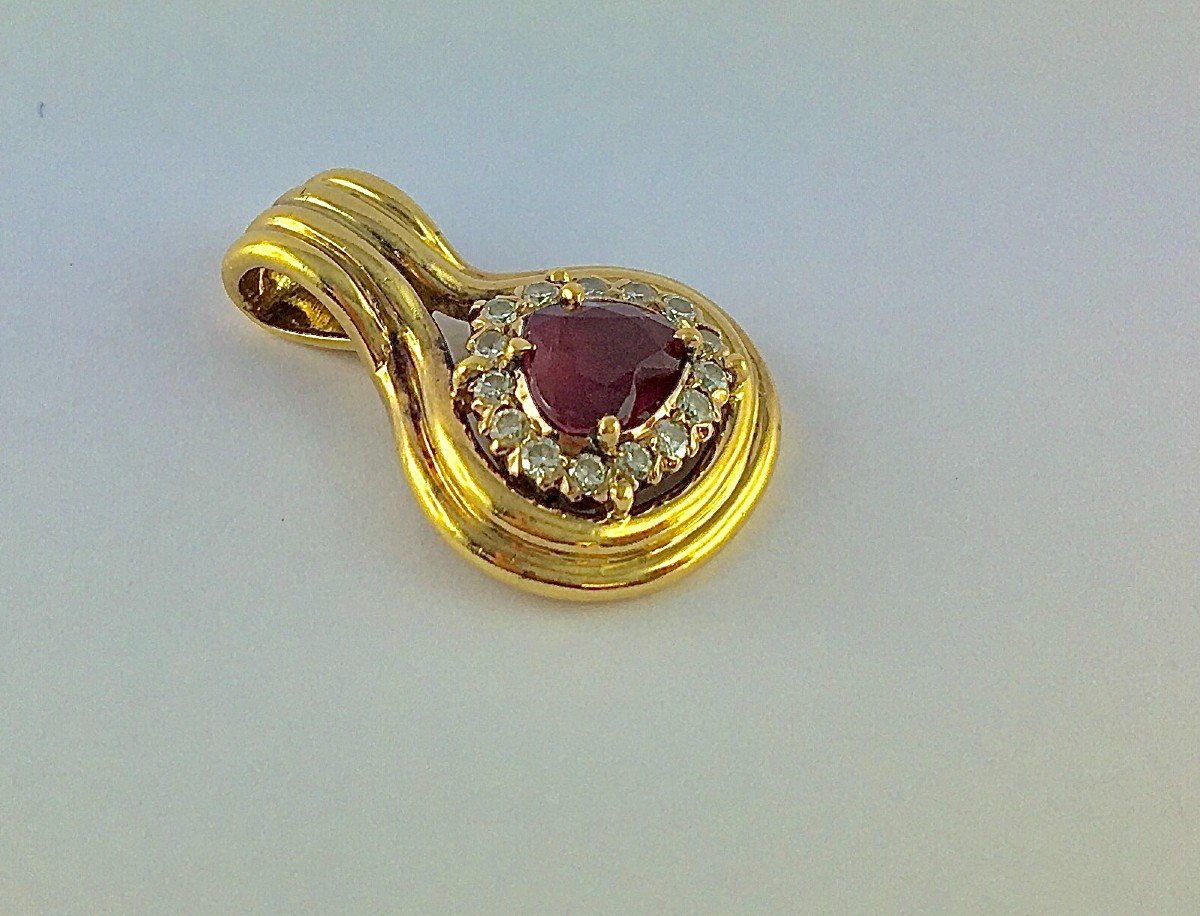 Ruby Drop Pendant Surrounded By Diamonds On Yellow Gold-photo-6