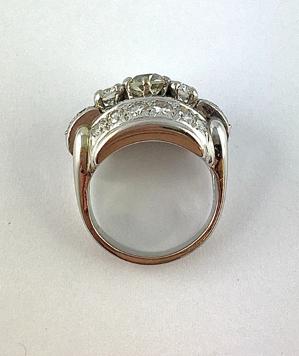 Art Deco Style Ring With Old Garter Cut And Brilliant Cut Diamonds In White Gold-photo-6