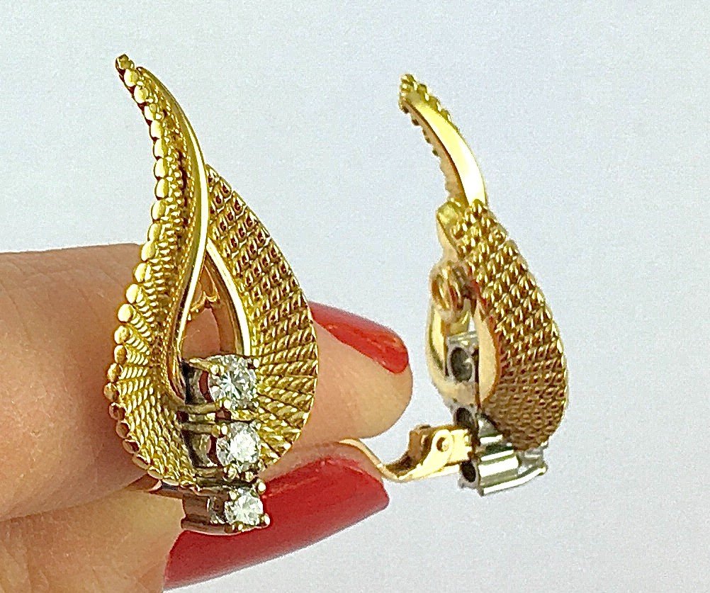 50s Scroll Clip-on Earrings Diamonds On Yellow And White Gold-photo-4