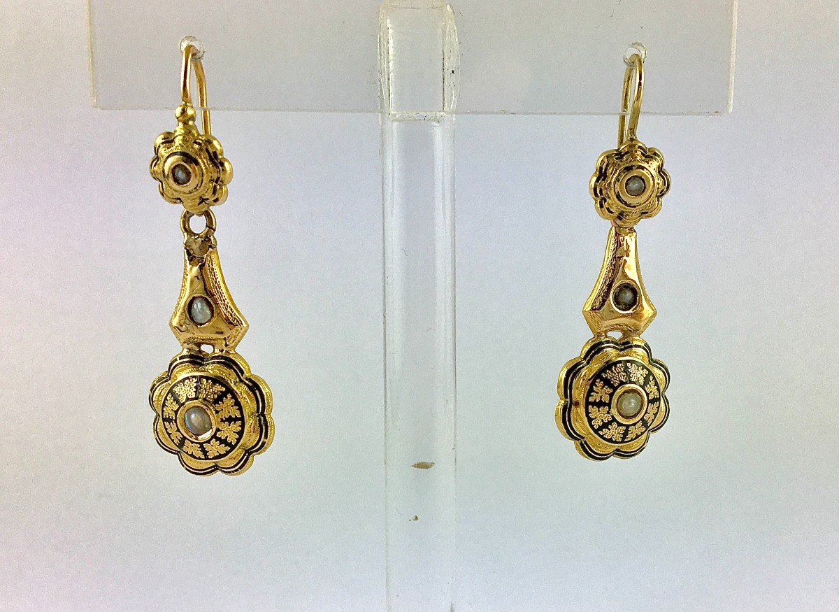 Boucles d'Oreilles Pendants Email Noir Et Perles Fines Sur Or Jaune Napoléon III (Napoléon 3)-photo-2