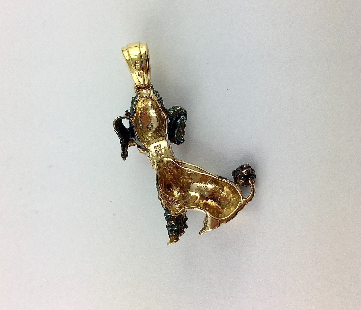 Yellow And Blackened Gold Poodle Pendant With Diamonds And Red Stone-photo-7