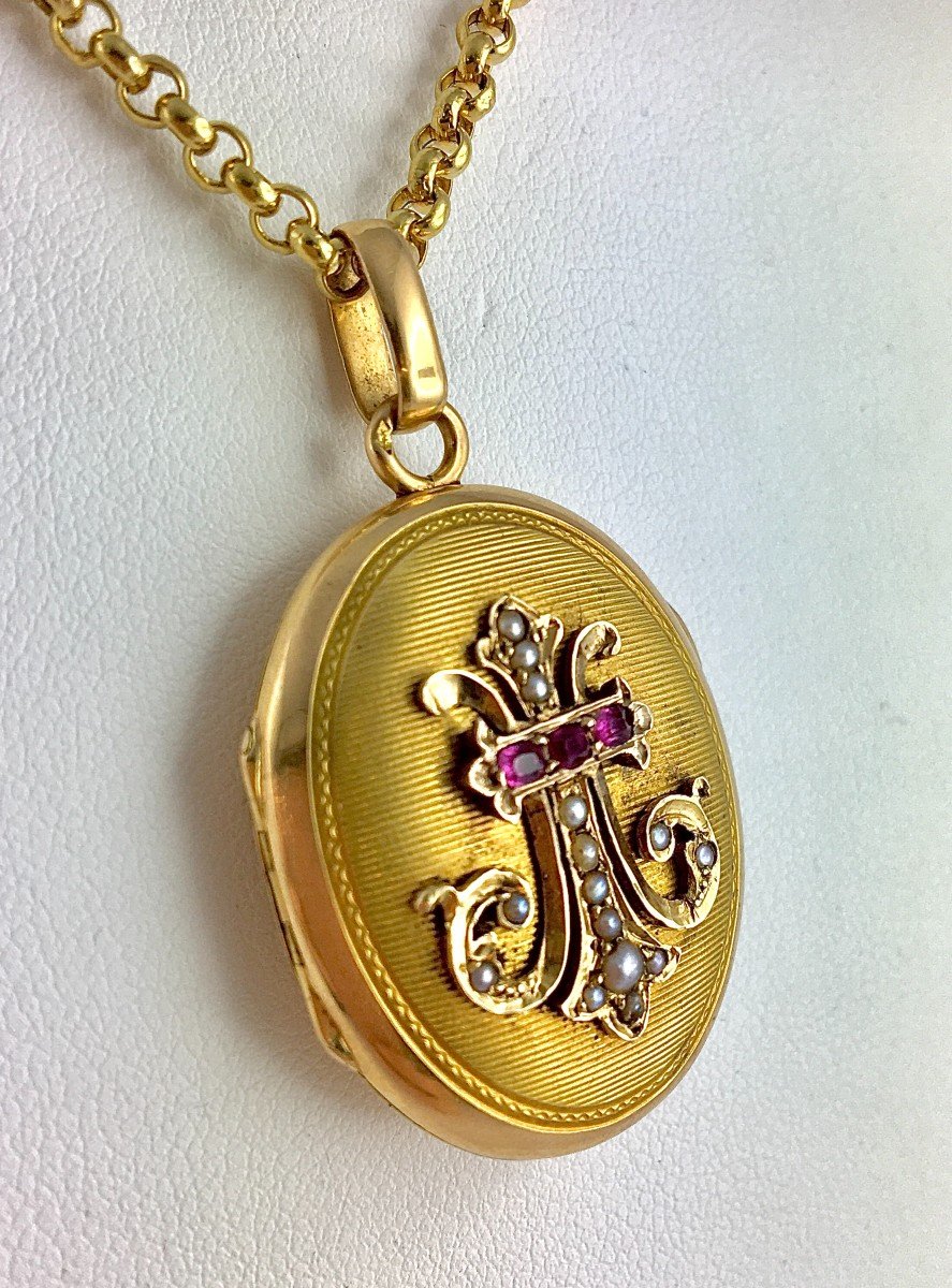 Médaillon Ouvrant Napoléon III Monogramme Perles Fines Et Rubis  / Or Jaune, Bijou De Sentiment