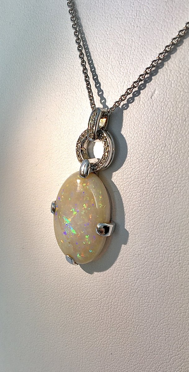 Opal And Diamond Pendant In White Gold-photo-2